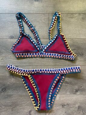 KIINI Magenta Bikini Top with Blue and Cream Crochet Trim